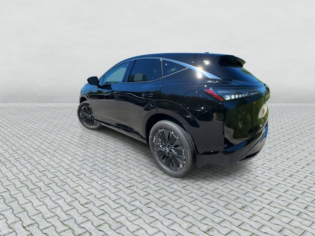 New 2026 Black Nissan Platinum image 6