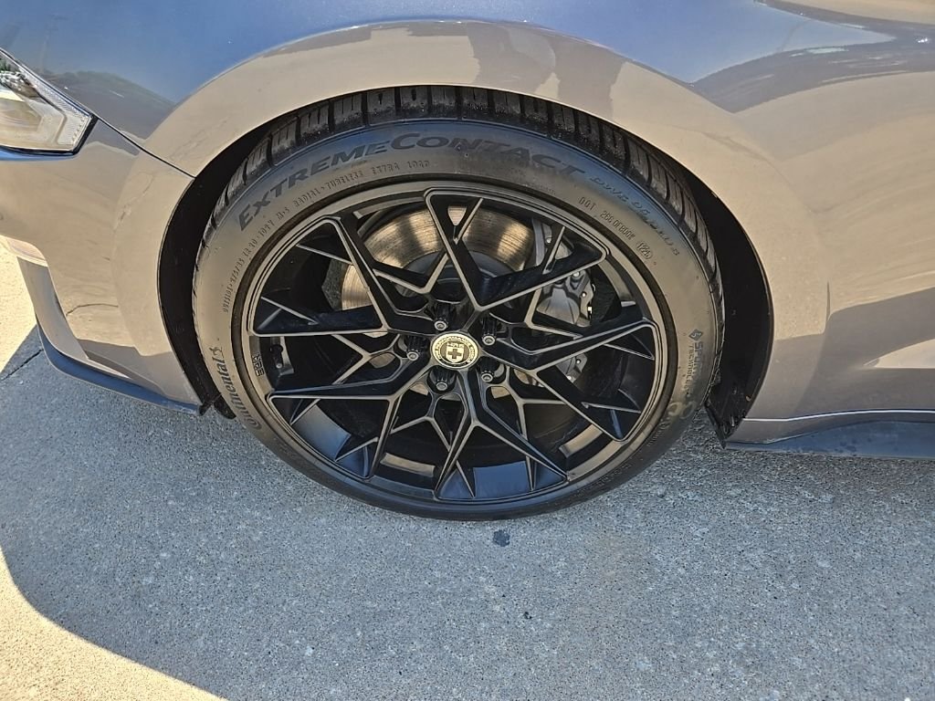 Used 2022 Gray Ford GT image 78