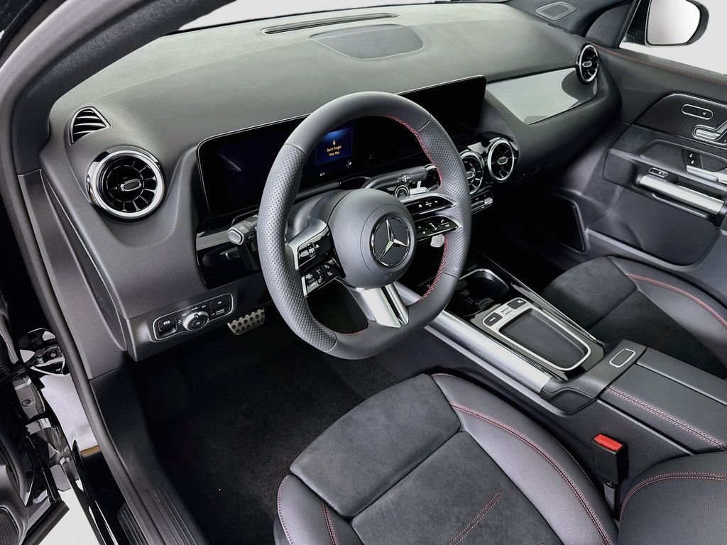 New 2026 Night Black Mercedes-Benz GLA 250 image 10
