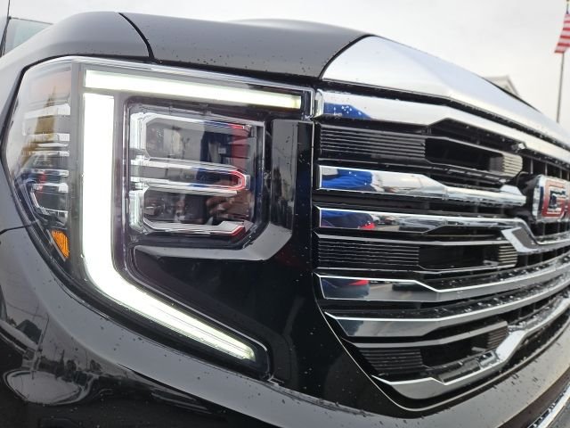 2026 GMC Sierra 1500 SLT - Photo 17