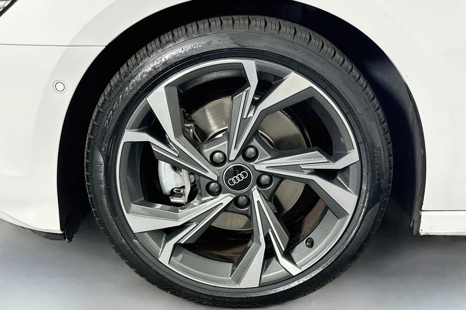 Used 2023 Ibis White Audi Premium image 10