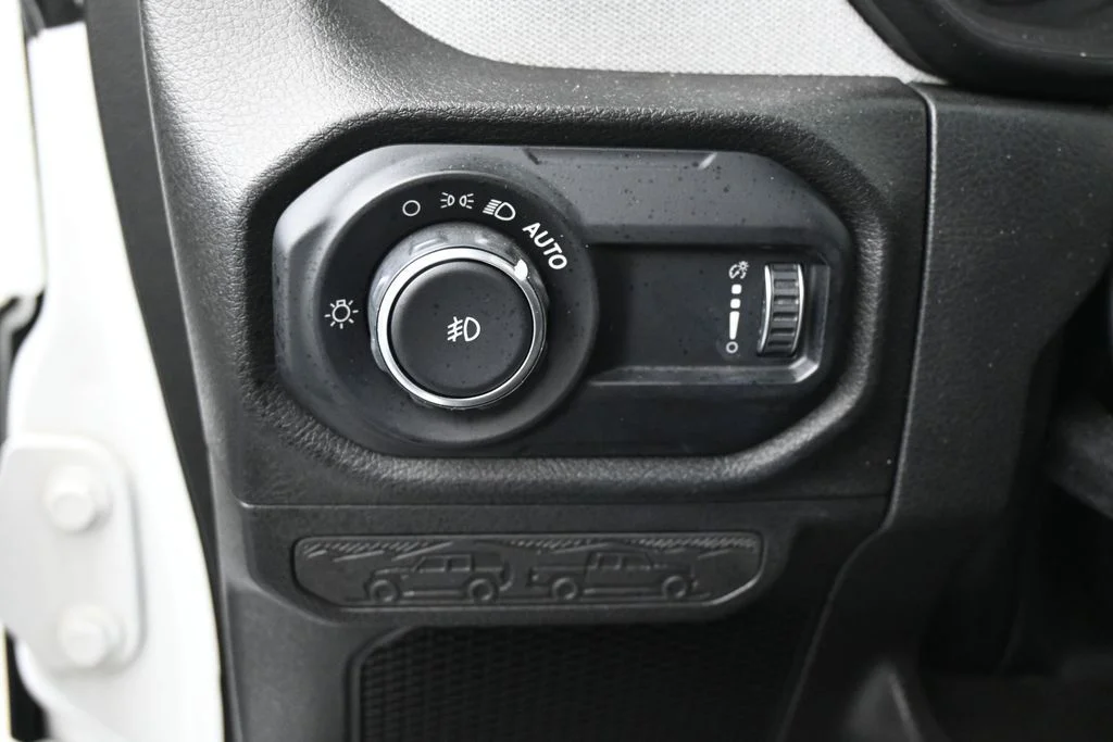 Used 2024 Bright White Clearcoat Jeep Sport S image 15