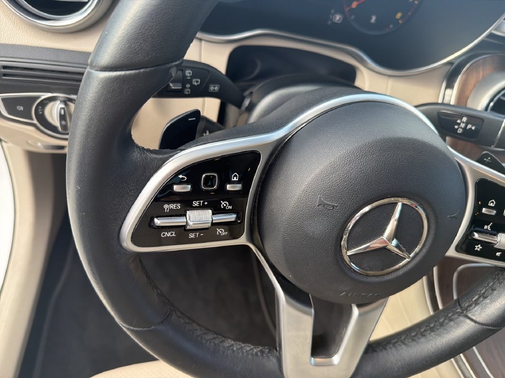 2022 Mercedes-Benz GLC GLC300 - Photo 16