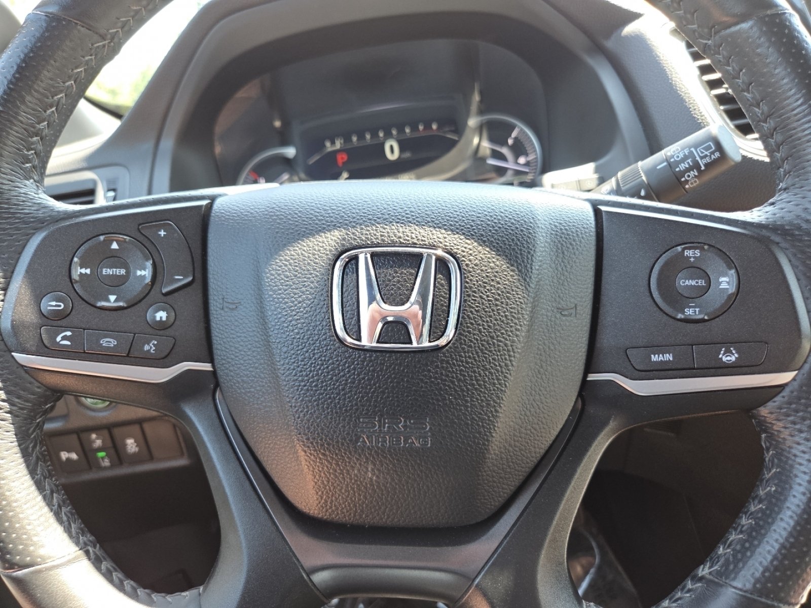 Certified Used 2022 Obsidian Blue Pearl Honda EX-L image 34
