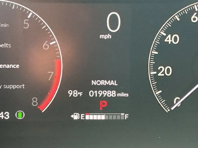 2024 Honda CR-V LX - Photo 16