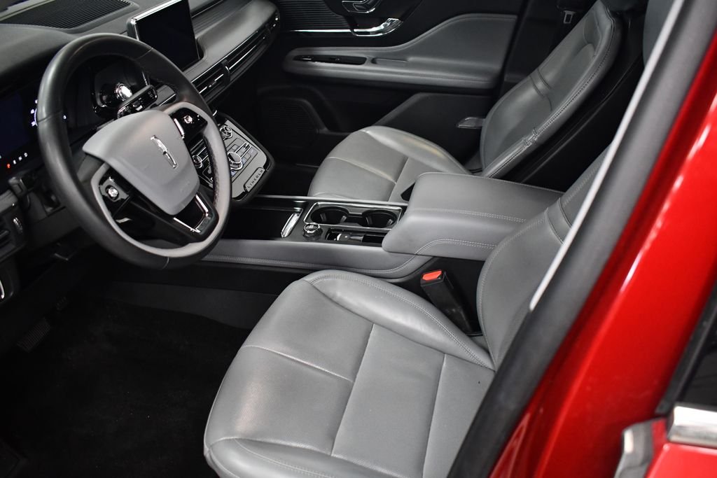 Used 2022 Red Lincoln Standard image 27