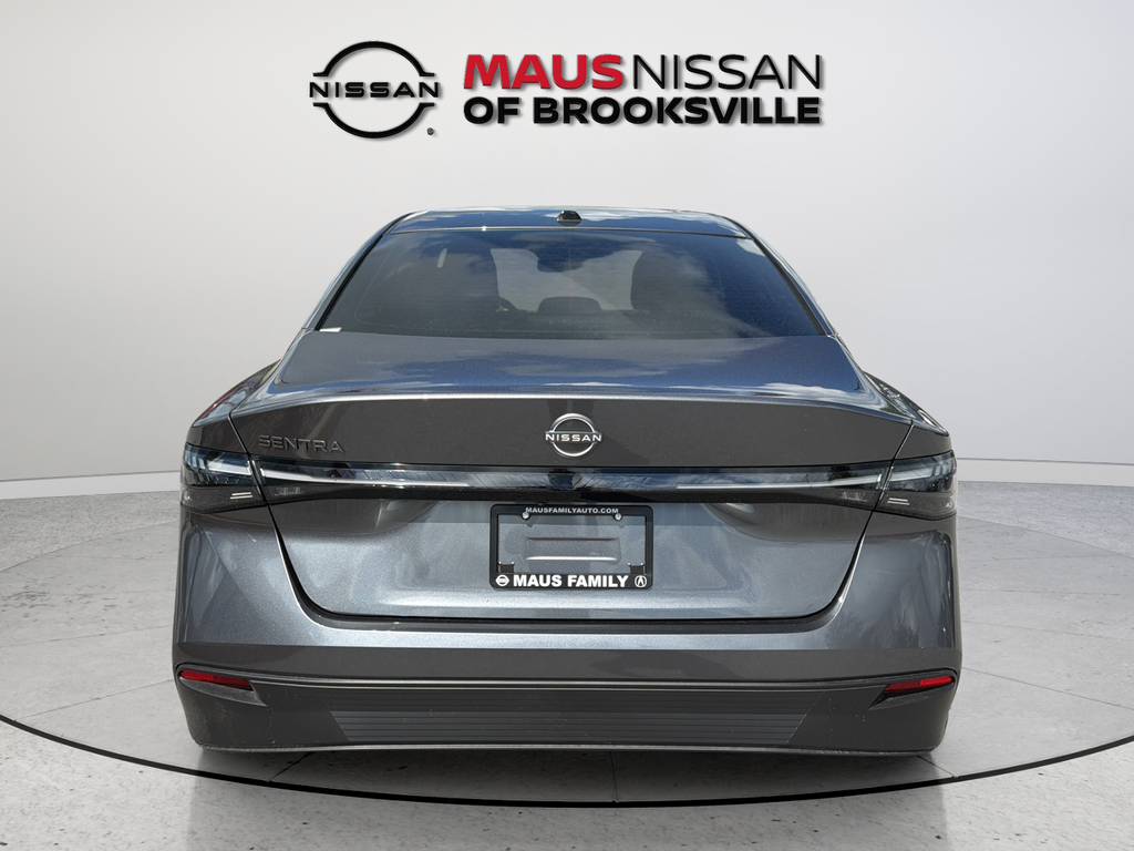 New 2027 Gray Nissan SV image 9