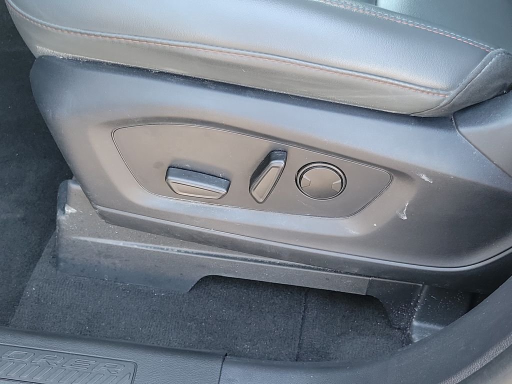 Certified Used 2025 Blue Ford Active image 19
