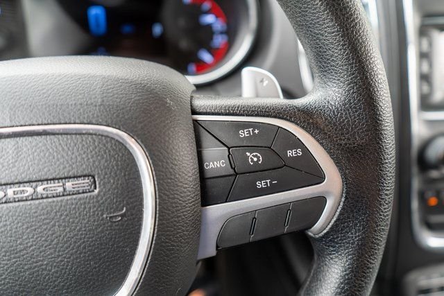 Used 2015 Gray Dodge SXT image 22