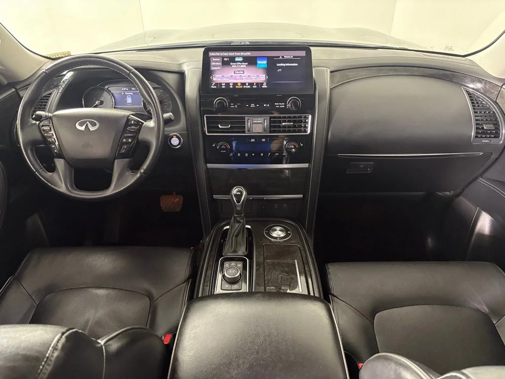 Used 2023 Black INFINITI LUXE image 41