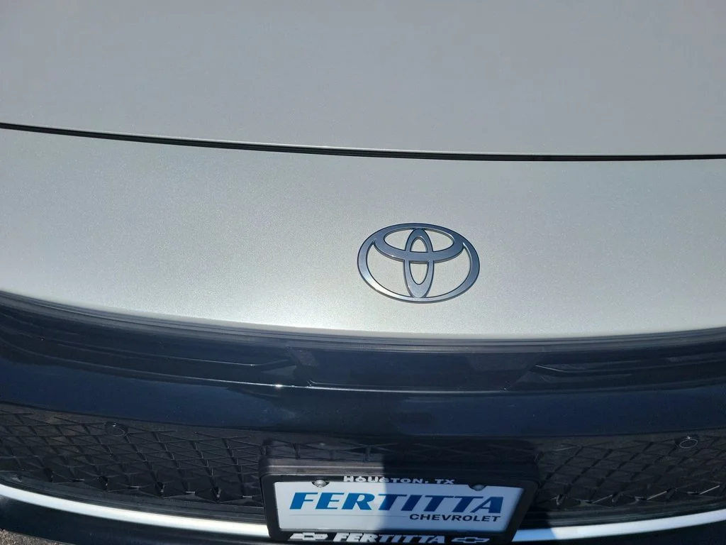 Used 2023 White Toyota Limited image 31