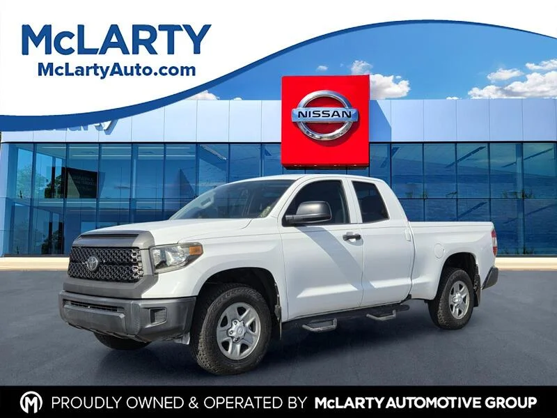 Used 2019 Super White TOYOTA SR DOUBLE CAB 6.5