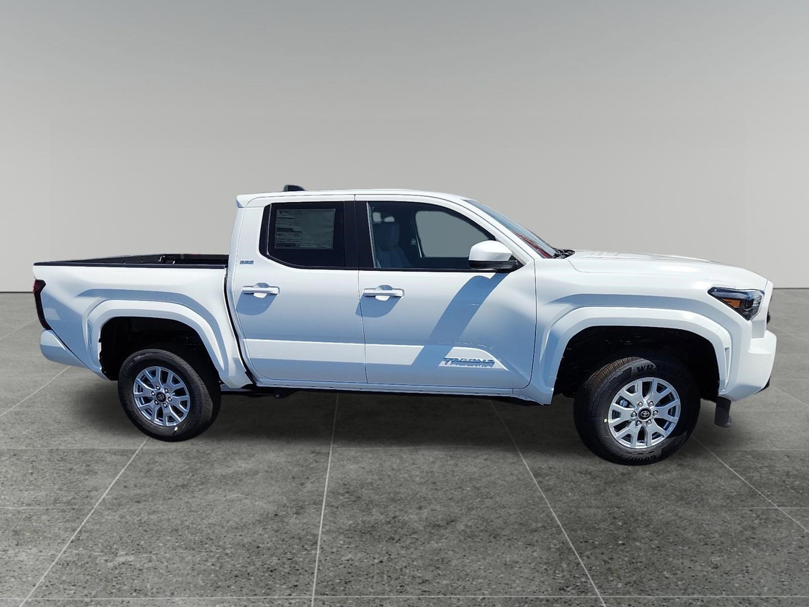New 2026 Ice Cap Toyota  SR5 image 8