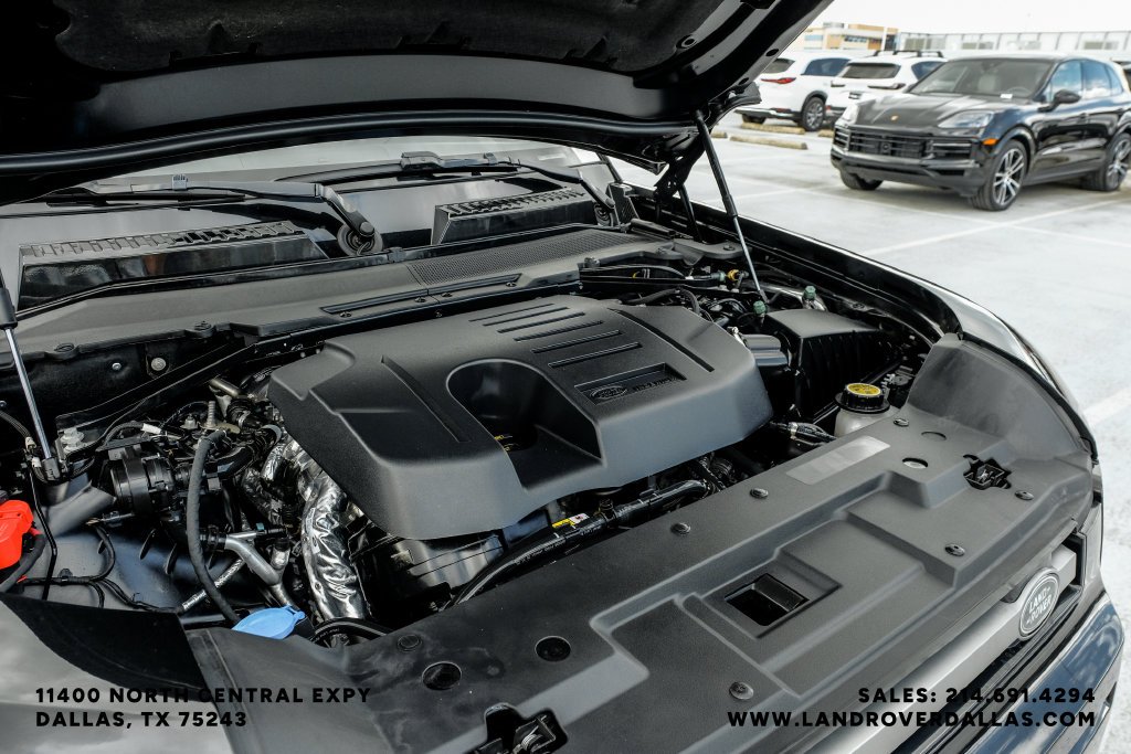 Used 2025 Black Land Rover X-Dynamic SE image 60