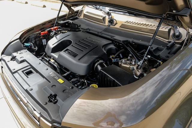2025 Land Rover Defender X-Dynamic SE - Photo 62