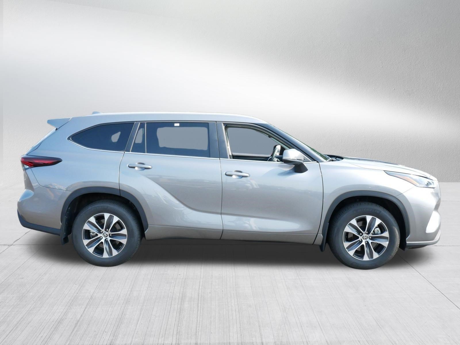 Certified Used 2026 HEAVY METAL Toyota XLE image 8