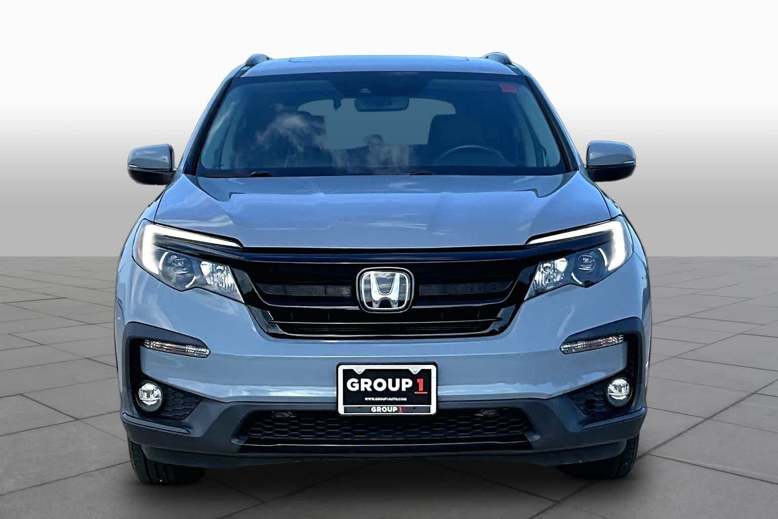 Used 2022 Sonic Gray Pearl Honda Special Edition image 4