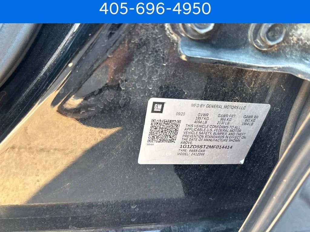 Pre-Owned 2021 Chevrolet Malibu LT