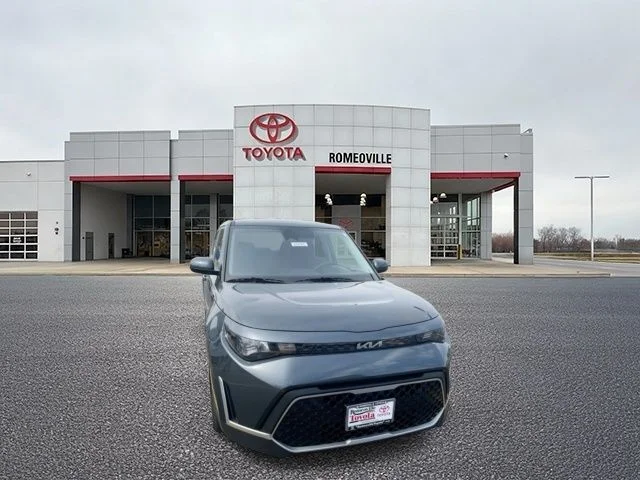 2025 Kia Soul 2.0L LX IVT's photo