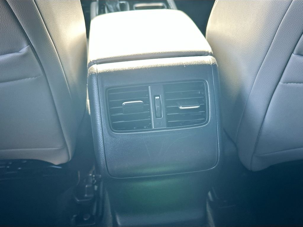 Used 2018 Modern Steel Metallic Honda EX-L image 26