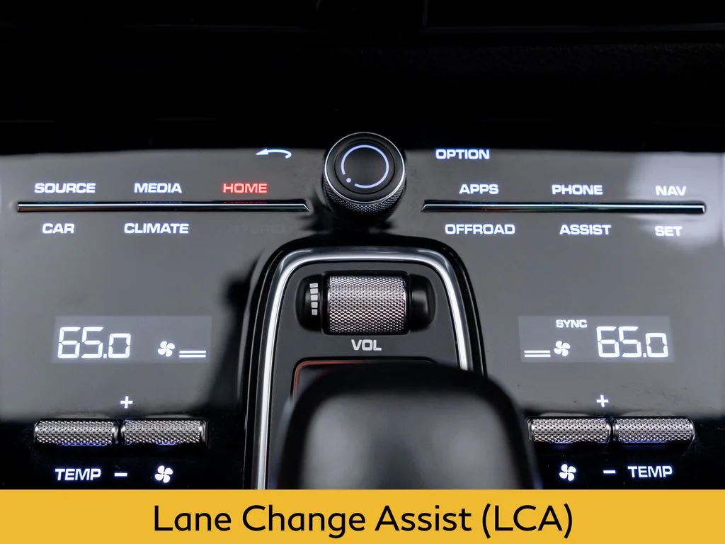 2023 Porsche Cayenne Base - Photo 28
