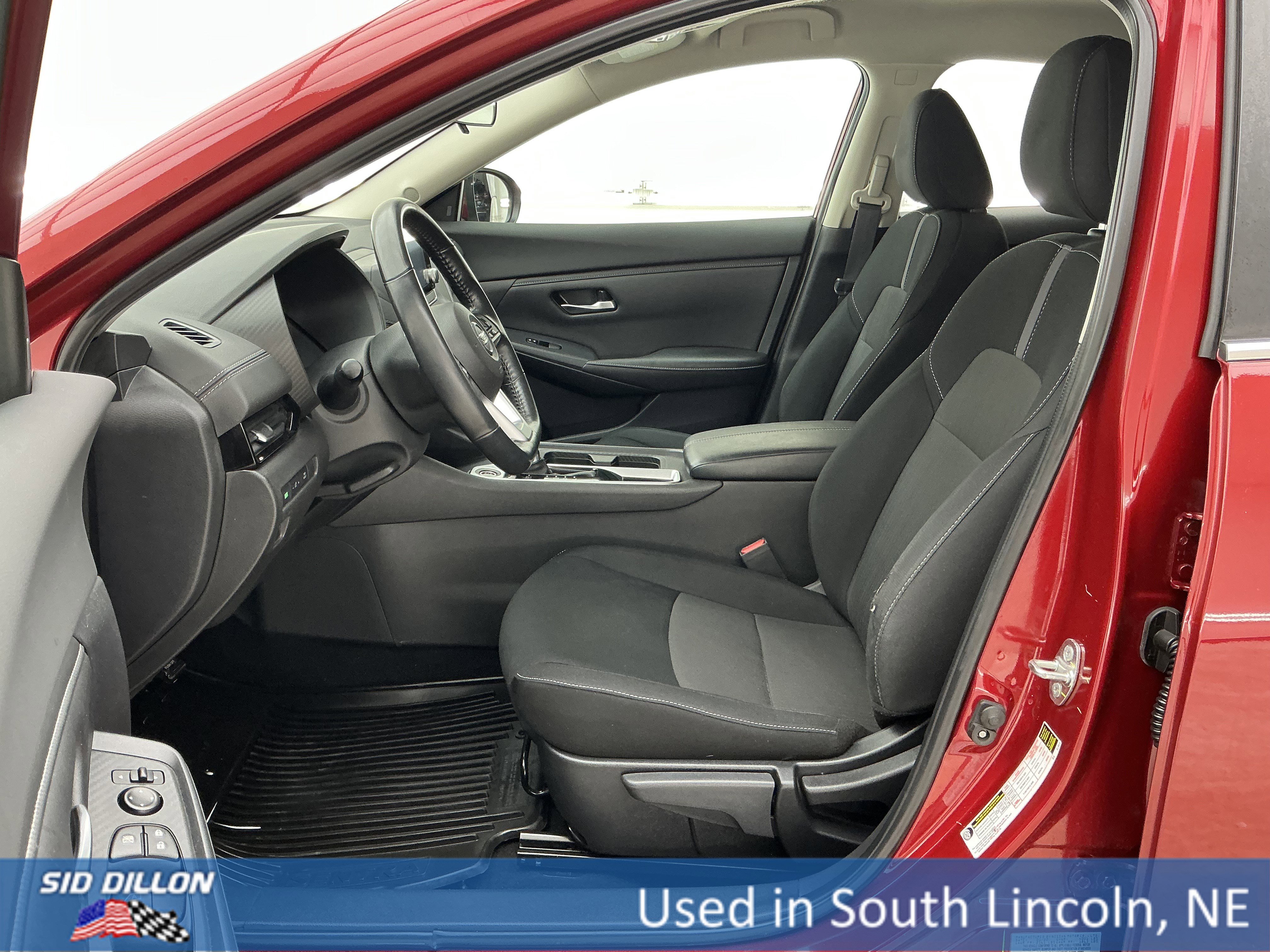 Used 2022 Scarlet Ember Tintcoat Nissan SV image 17