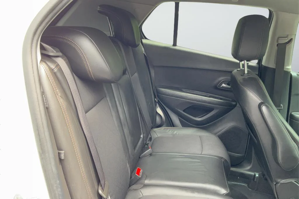 2022 Chevrolet Trax LT - Photo 21