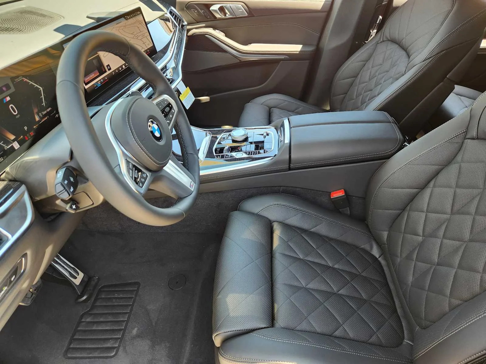 New 2027 Dravit Grey Metallic BMW xDrive40i image 4