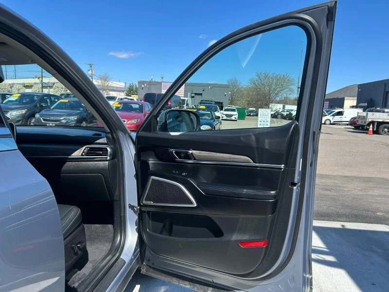Used 2020 Blue Kia EX Sport Utility 4D image 22