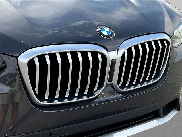Used 2023 Gray BMW sDrive30i image 35