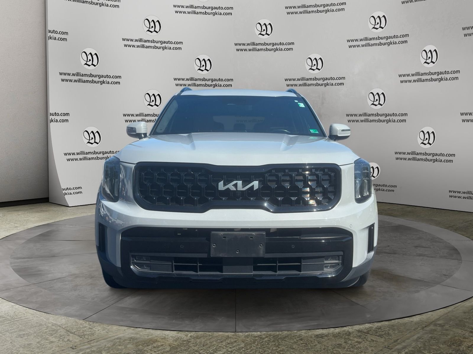 Used 2024 Gray Kia SX-Prestige X-Line image 8