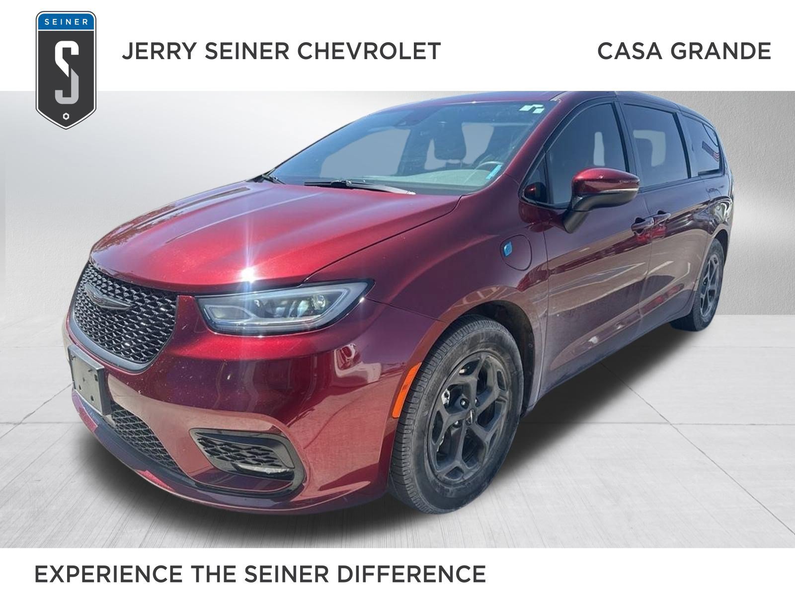 2023 Chrysler Pacifica Hybrid Touring L Hybrid's photo