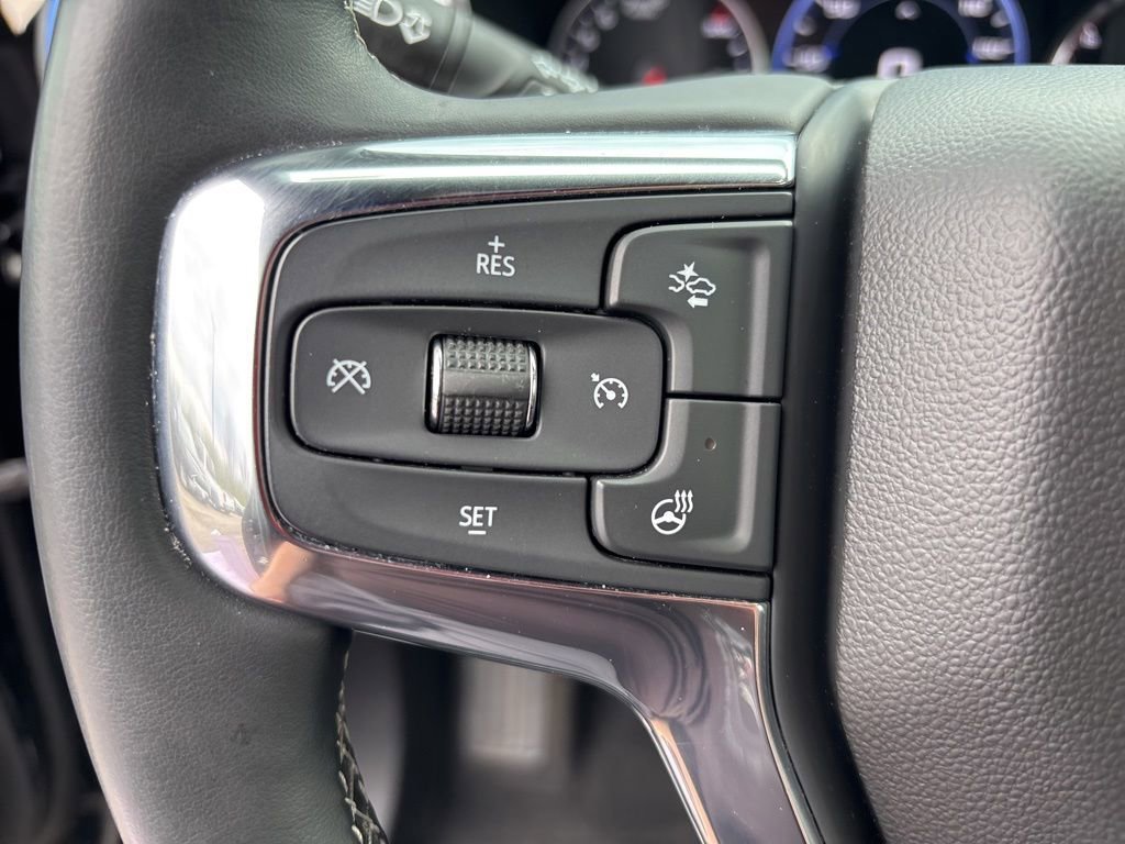 Used 2023 Black Chevrolet RS image 22