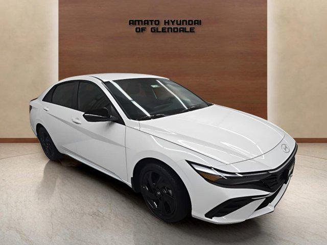 New 2026 White Hyundai SEL Sport image 8