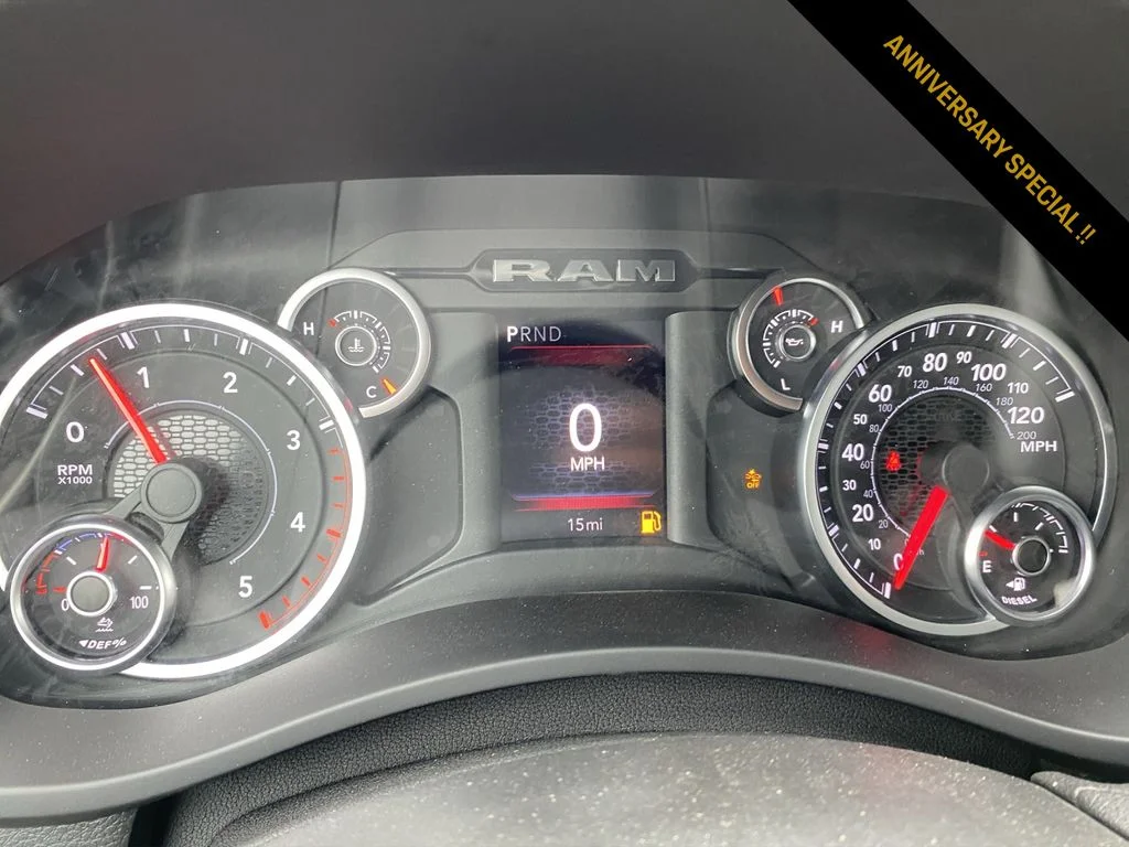 2025 RAM 2500 Tradesman - Photo 14