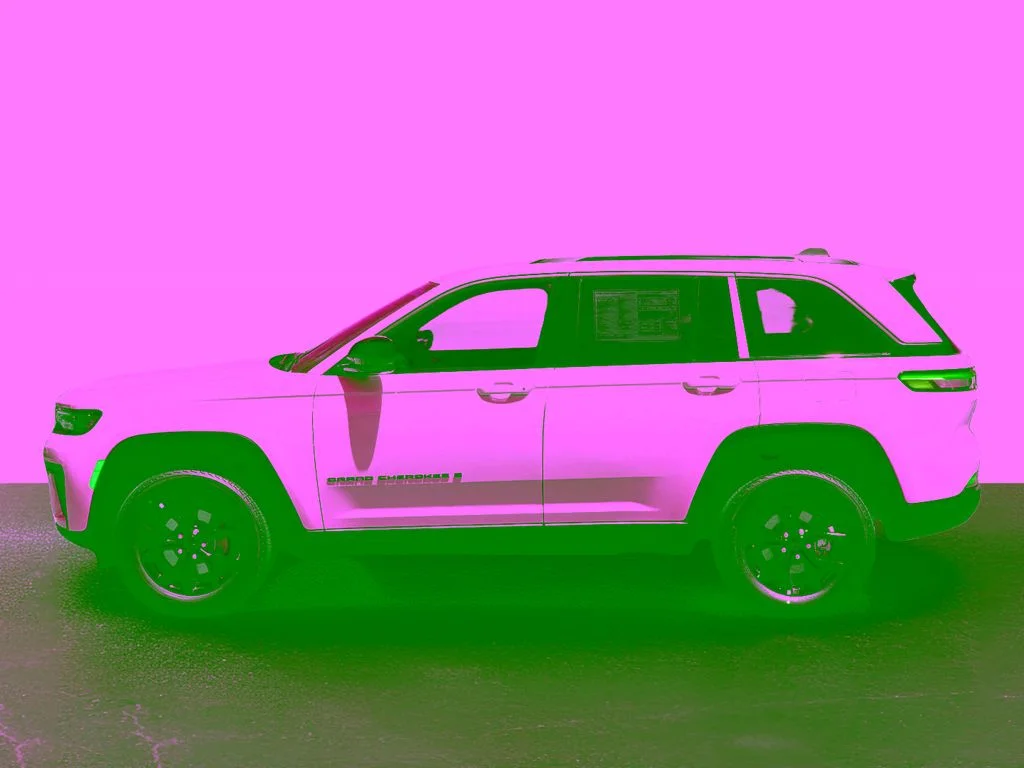 New 2026 Bright White Clear-Coat Exterior Paint Jeep Laredo Altitude image 13