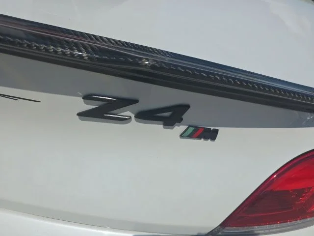 2014 BMW Z4 sDrive28i - Photo 6