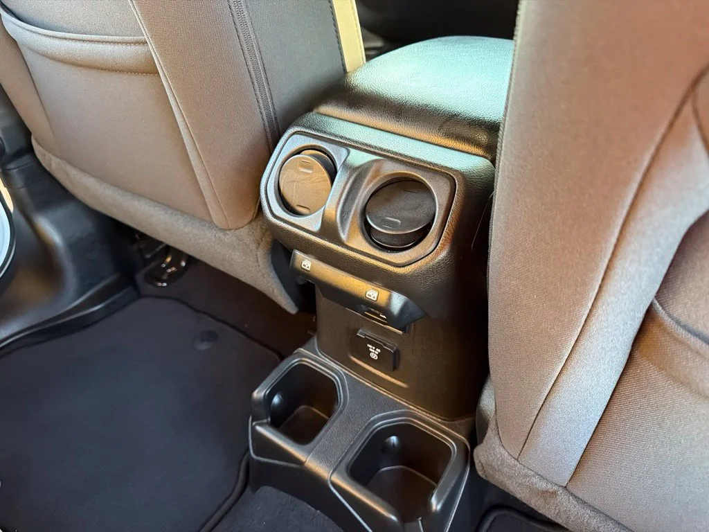 Used 2023 White Jeep Sport S image 20