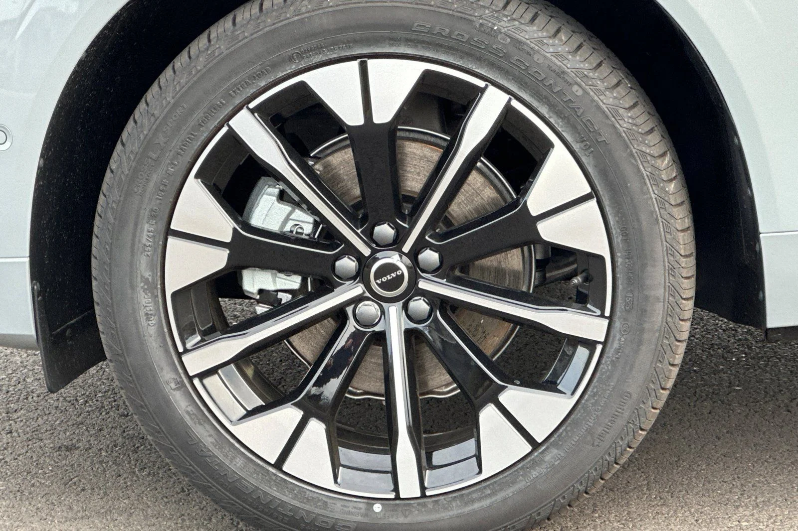 New 2026 Gray Volvo Plus image 24