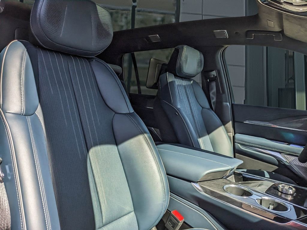 2025 Cadillac Escalade IQ Sport 2 - Photo 27