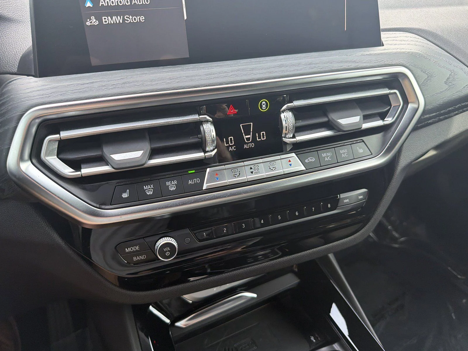 Used 2023 Aventurin Red Metallic BMW sDrive30i image 32
