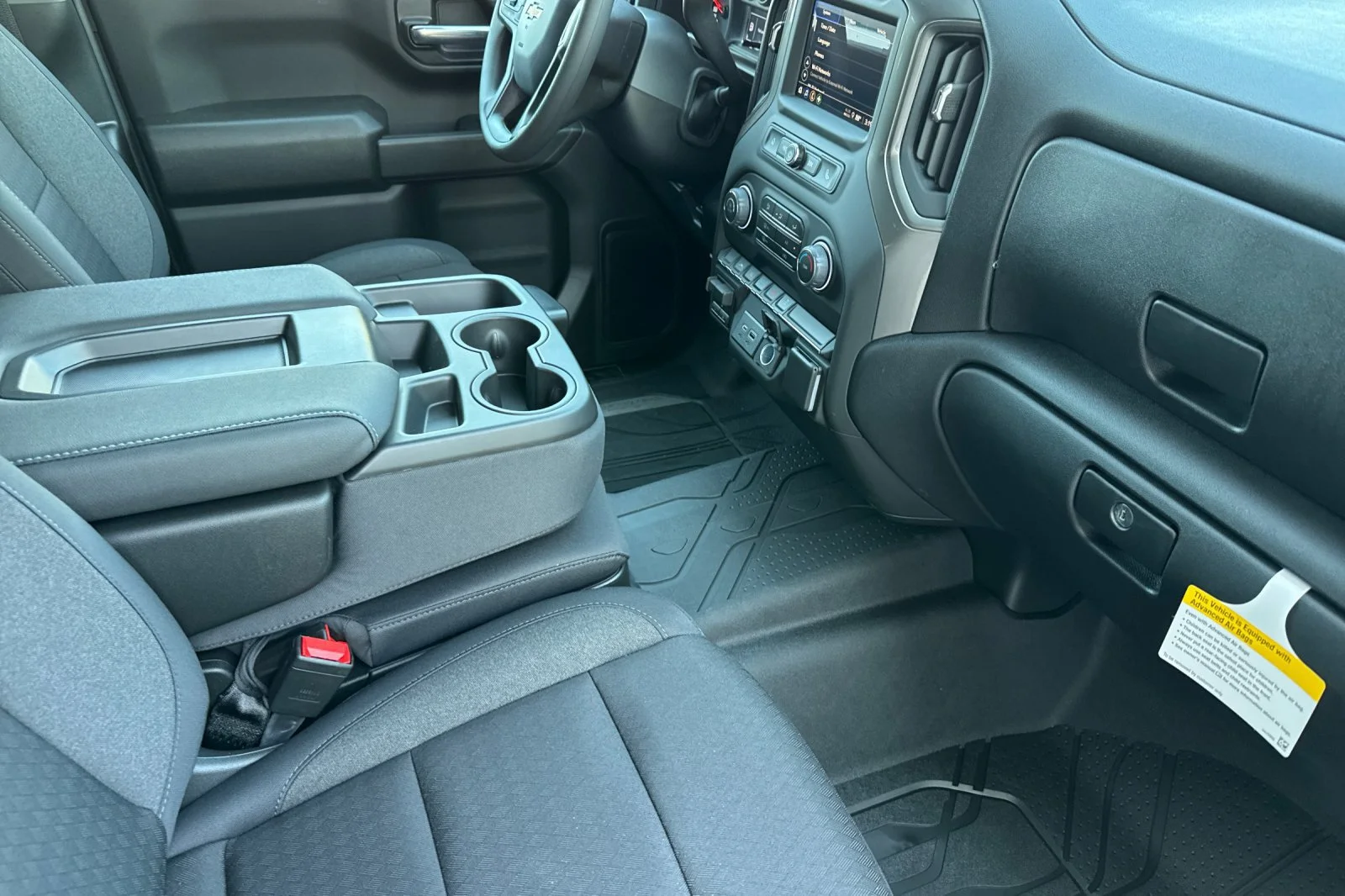 2026 Chevrolet Silverado 1500 Custom view 14