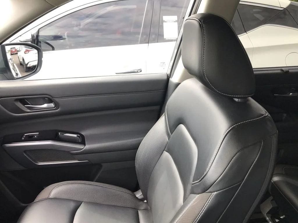 Used 2023 Gray Nissan SL image 22