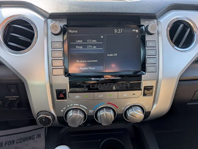 Used 2021 White Toyota SR5 image 18