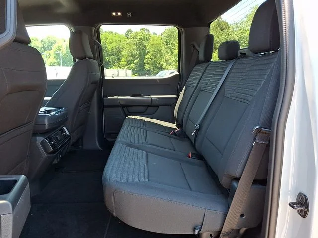 Used 2023 White Ford XL image 11