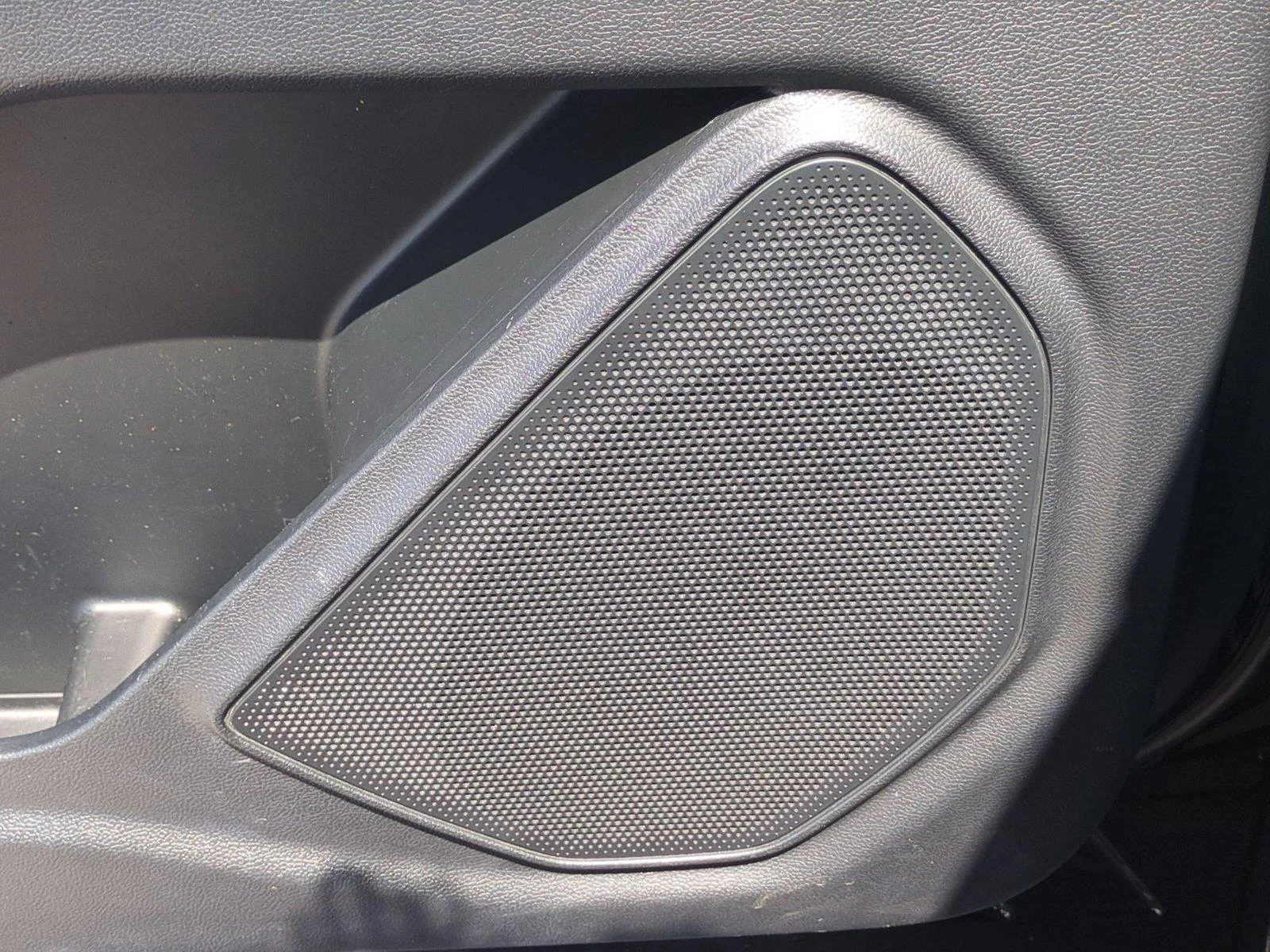Used 2023 Agate Black Ford XLT image 17