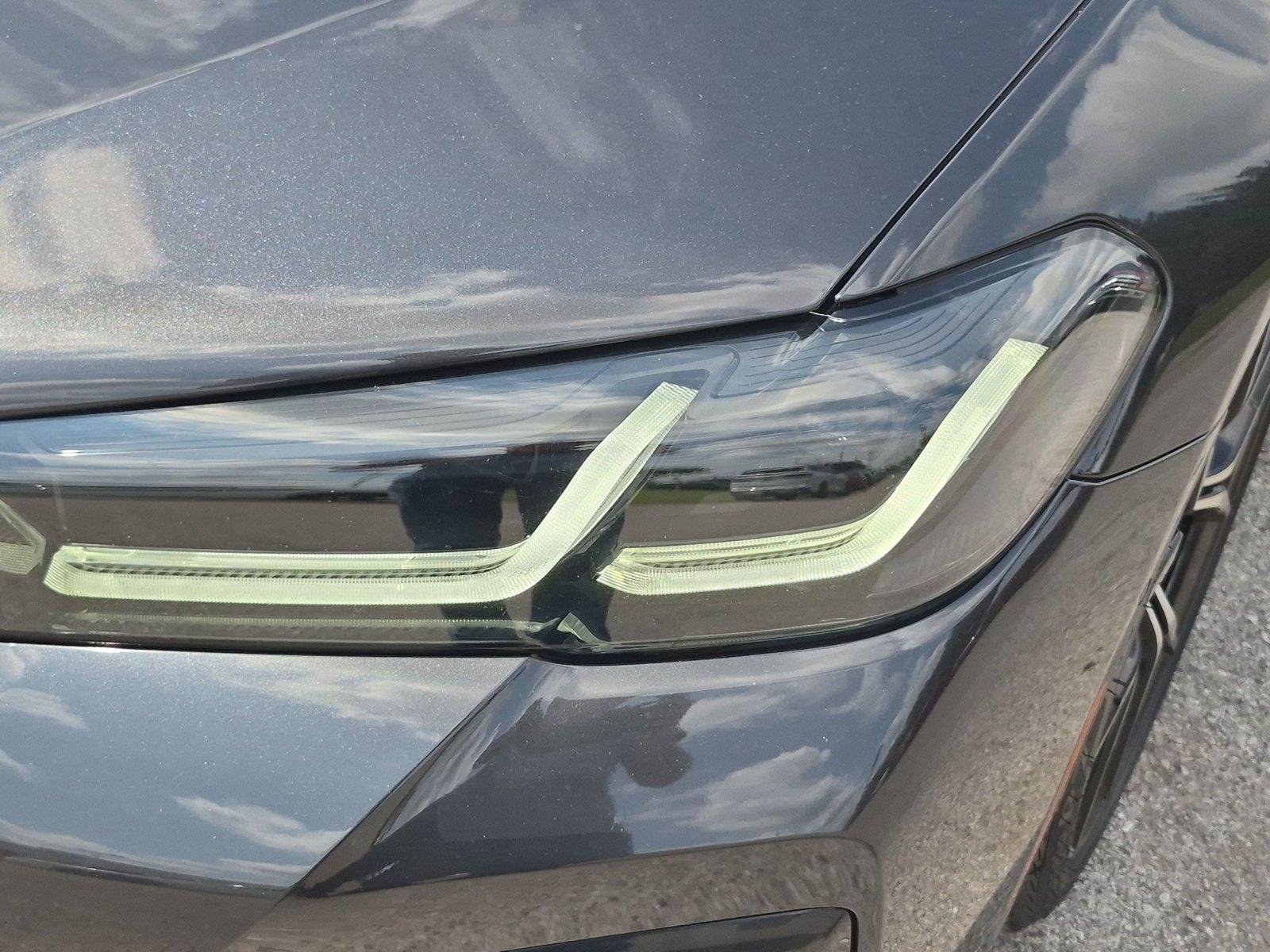 Used 2023 Dark Graphite Metallic BMW 530i xDrive image 9