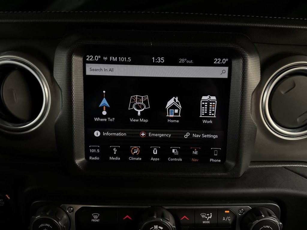 Used 2018 Gray Clearcoat Jeep Unlimited Sahara image 27