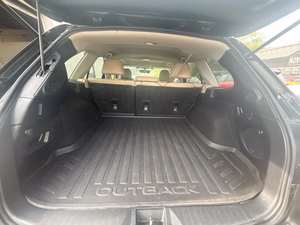 Used 2018 Black Subaru 2.5i image 20