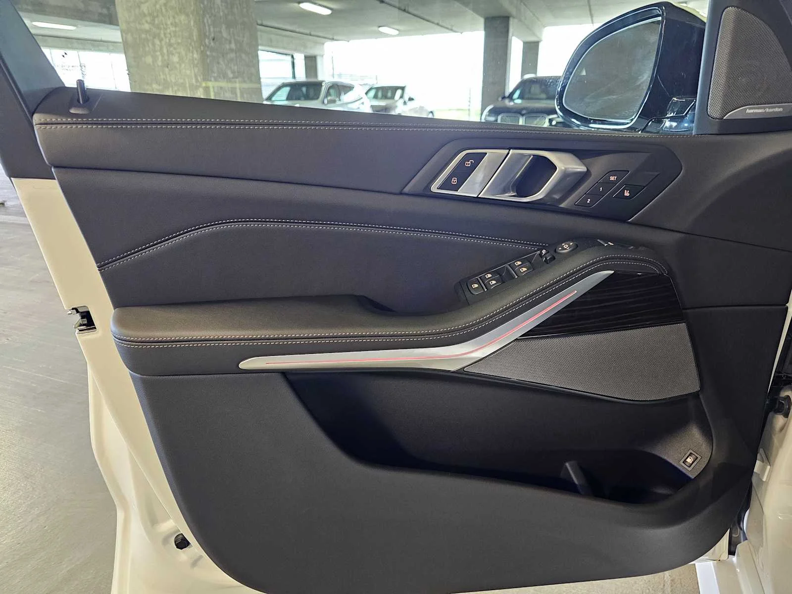 New 2026 Alpine White BMW xDrive50e image 22